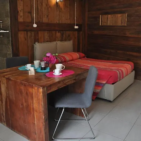 Smile Accomodation Sun Pensjonat Aosta
